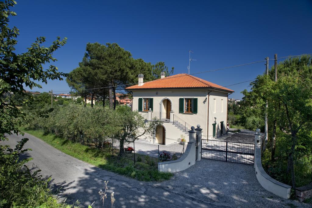 Villa Tancredi Foiano Della Chiana Buitenkant foto